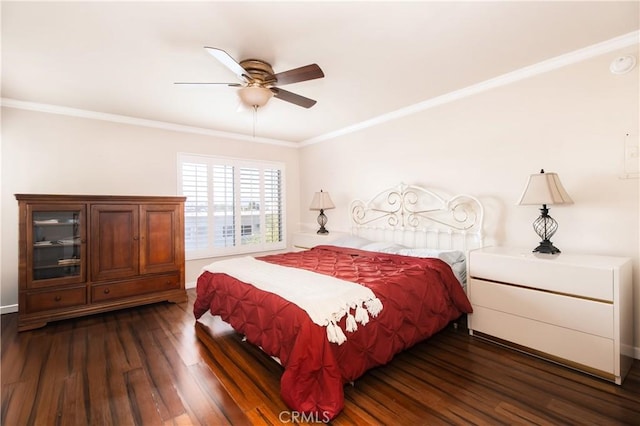 5440 Lindley Ave Unit 310, Encino, CA 91316 - bedroom featuring dark wood-style floors, crown molding, and a ceiling fan