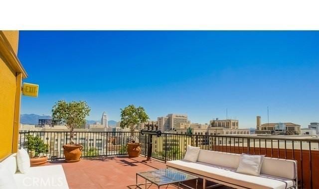 312 W 5th St Unit 1110, Los Angeles, CA 90013 - photo 1