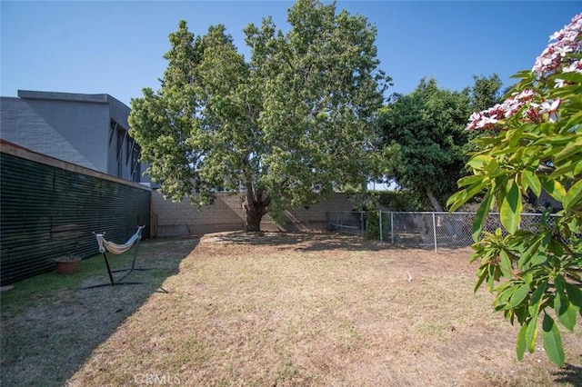 207 W Buffalo Ave, Santa Ana, CA 92706 - photo 9