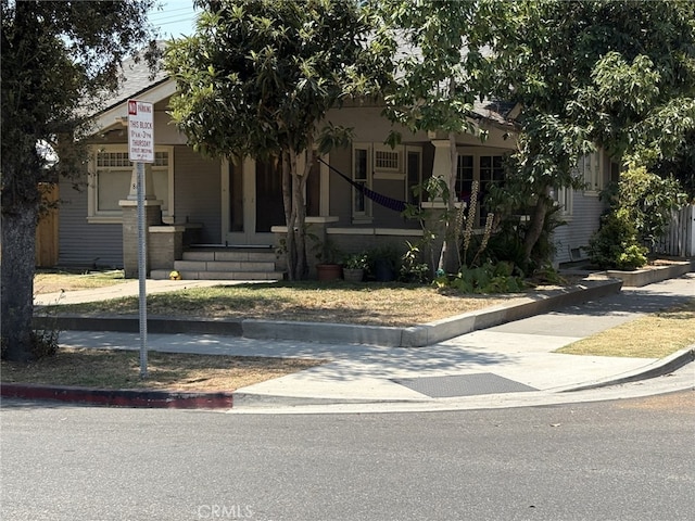 802 S Birch St, Santa Ana, CA 92701 - view of front facade featuring a porch