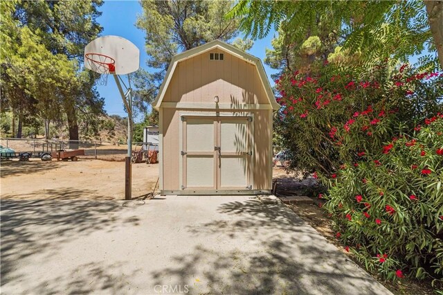 30045 Bouquet Canyon Rd, Saugus, CA 91390 - photo 35