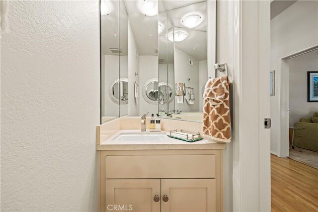 30045 Bouquet Canyon Rd, Saugus, CA 91390 - photo 17
