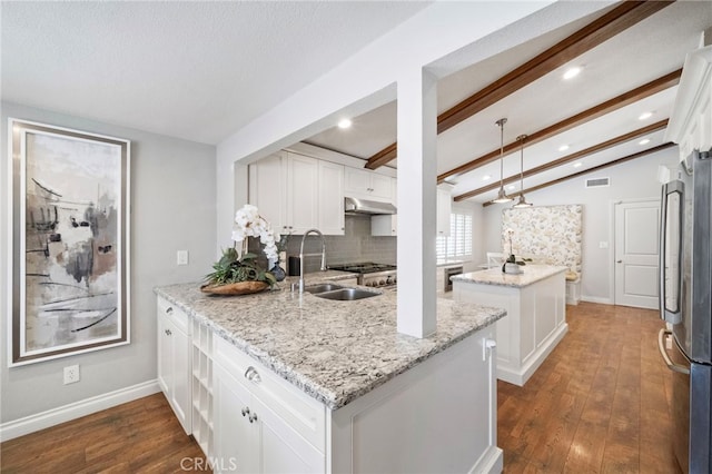 9181 Sherry Cir, Huntington Beach, CA 92646 - photo 12
