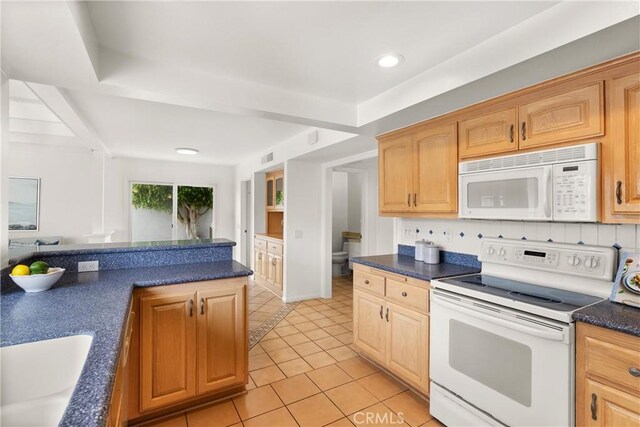 21941 Oceanview Ln, Huntington Beach, CA 92646 - photo 12