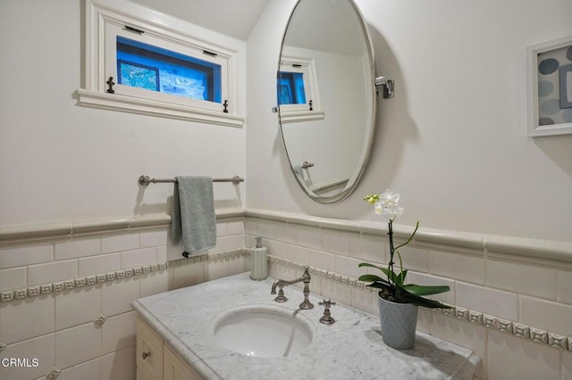 1370 Hillcrest Ave, Pasadena, CA 91106 - bathroom with vanity, wainscoting, and tile walls