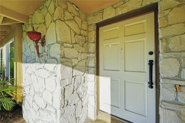 1472 N San Antonio Ave, Upland, CA 91786 - entrance to property featuring stone siding