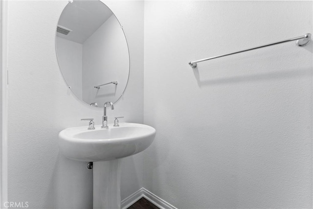 14053 Spurlock Ln Unit 3, Gardena, CA 90247 - view of bathroom