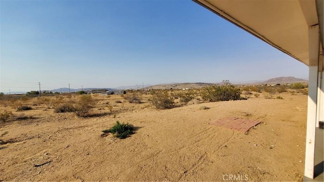 1729 N Deer Trl, Landers, CA 92285 - view of yard with a mountain view
