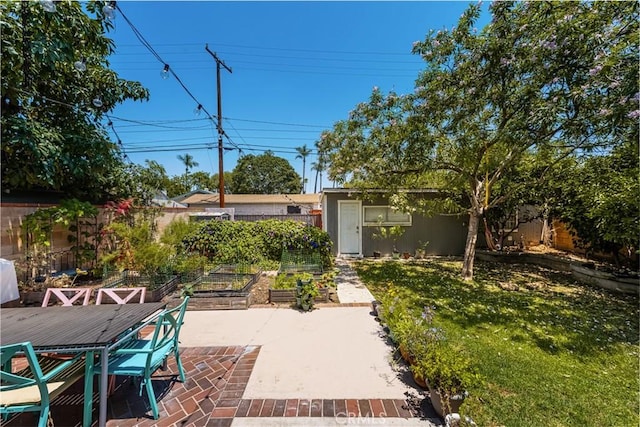 706 N Lemon St, Anaheim, CA 92805 - photo 32