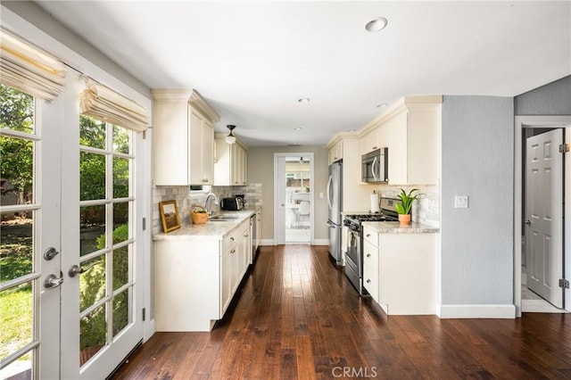 706 N Lemon St, Anaheim, CA 92805 - photo 16