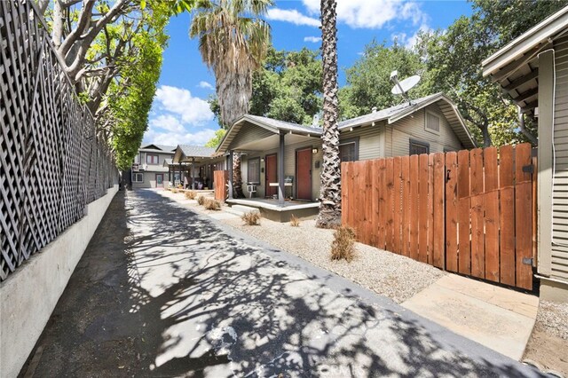 103 N Catalina Ave, Pasadena, CA 91106 - photo 7