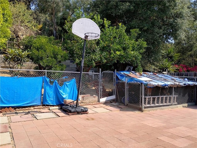 58455847 E Burwood Ave, Los Angeles, CA 90042 - photo 24