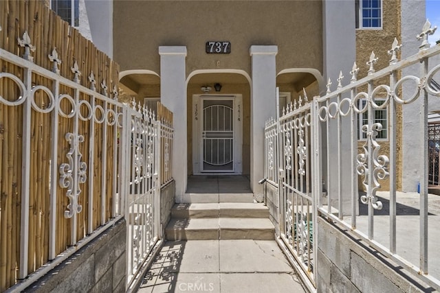 737 N Ridgewood Pl, Los Angeles, CA 90038 - photo 18
