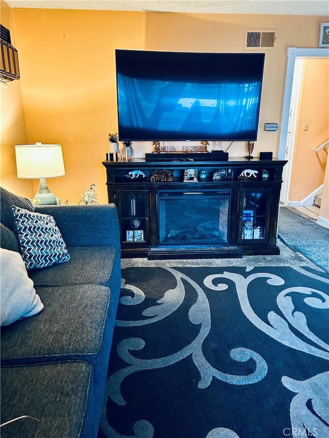 40 Camelback Ave S Unit 46, Carson, CA 90745 - photo 2