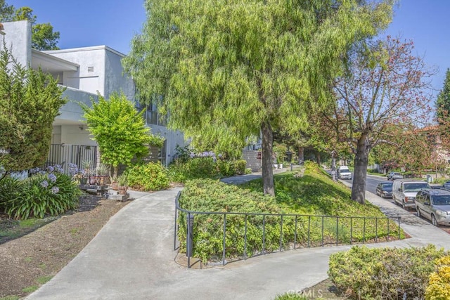 2276 E Via Mariposa Unit D, Laguna Woods, CA 92637 - photo 29