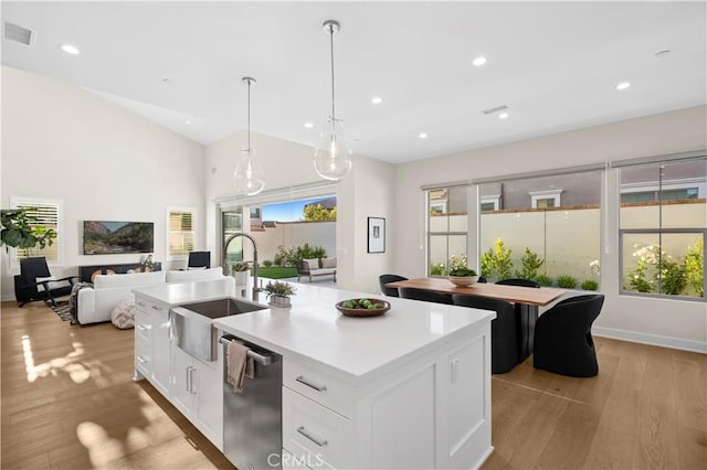 109 Hyperion, Irvine, CA 92618 - photo 14