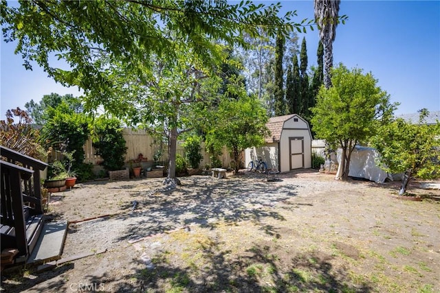 10773 Redmont Ave, Tujunga, CA 91042 - photo 20
