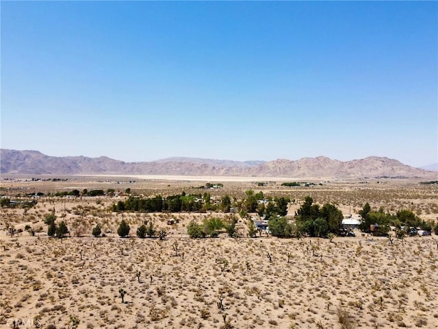 4510933 Ivanhoe Rd, Lucerne Valley, CA 92356 - photo 6