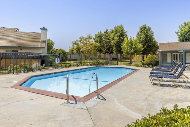 2425 Hawthorn Gln, Escondido, CA 92027 - photo 27