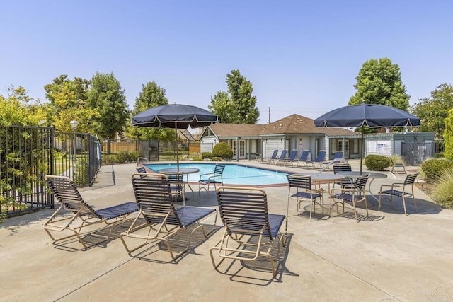 2425 Hawthorn Gln, Escondido, CA 92027 - photo 28