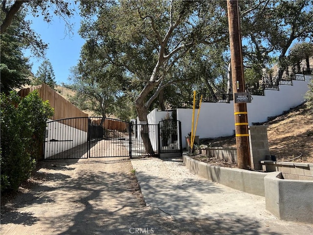 10200 Willow Springs Ln, Sunland, CA 91040 - photo 10