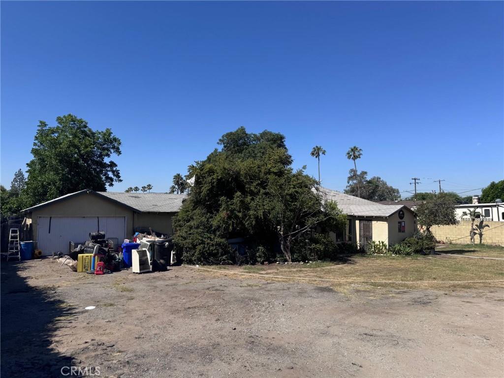17525 Pine Ave, Fontana, CA 92335 - photo 1