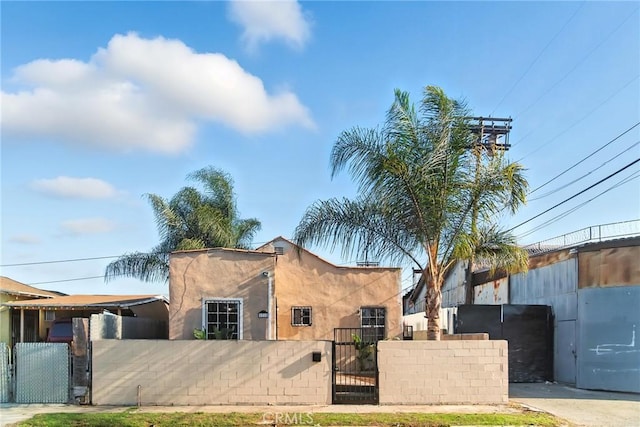 1712 E 57th St, Los Angeles, CA 90058 - photo 1