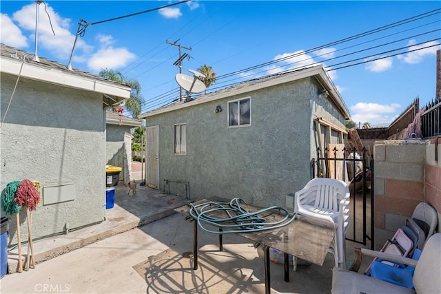 556 Harps St, San Fernando, CA 91340 - photo 11