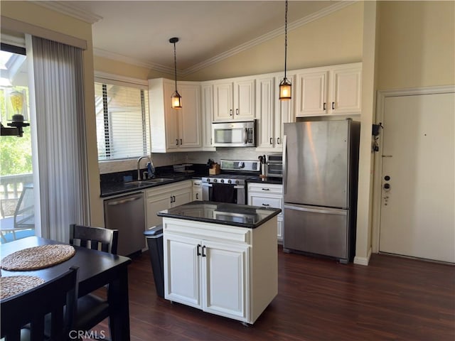 10591 Lakeside Dr S Unit 198, Garden Grove, CA 92840 - photo 3
