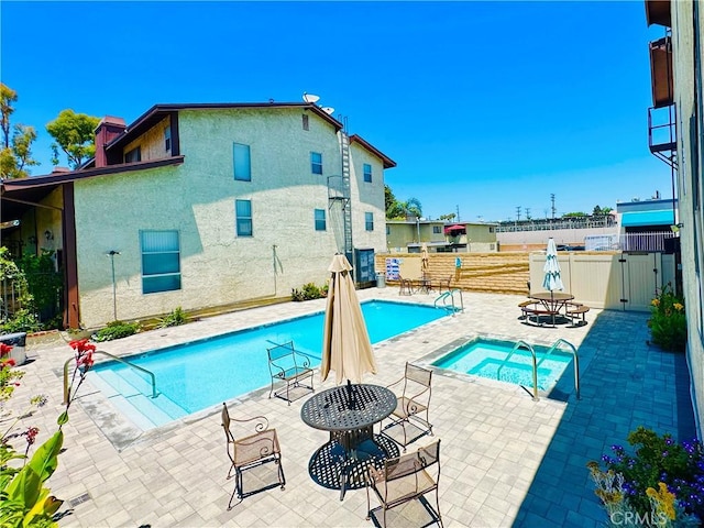 9039 Van Nuys Blvd Unit 202, Panorama City, CA 91402 - photo 2