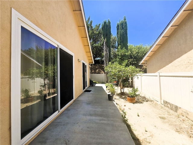 26487 Fairway Cir, Newhall, CA 91321 - photo 19