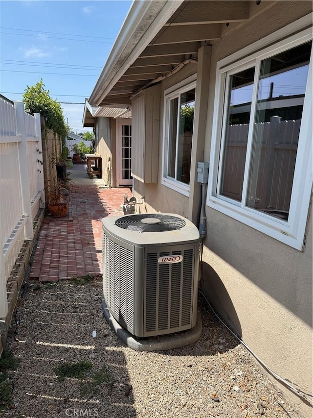 8652 Joyzelle Ave, Garden Grove, CA 92841 - photo 15