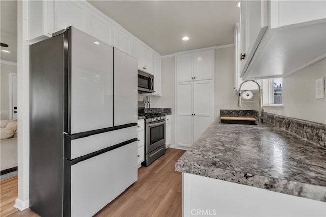 9557 Meadow St, Rancho Cucamonga, CA 91730 - photo 12
