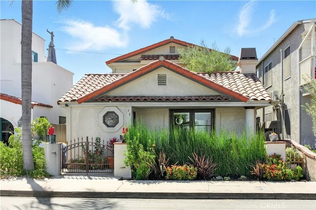36 Pomona Ave, Long Beach, CA 90803 - photo 1