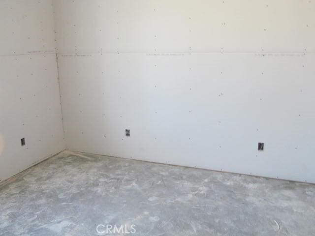 15772 Jasmine Ave, Victorville, CA 92395 - photo 17