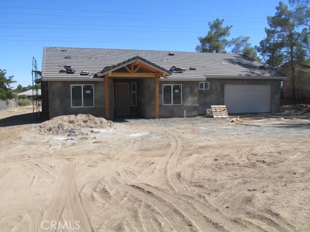 15772 Jasmine Ave, Victorville, CA 92395 - photo 3