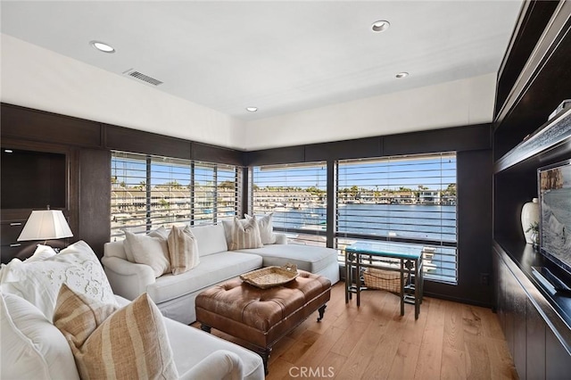16445 Wimbledon Ln, Huntington Beach, CA 92649 - photo 21