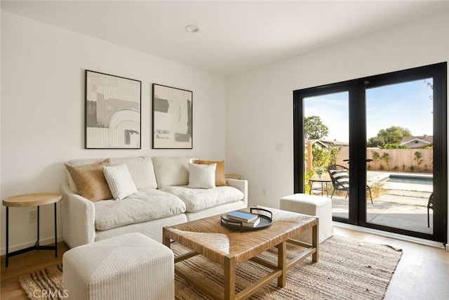 6652 Hough St, Los Angeles, CA 90042 - photo 17