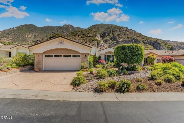 6186 Irena Ave, Camarillo, CA 93012 - photo 2