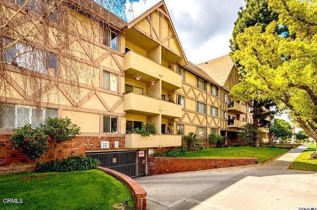 600 W Stocker St Unit 307, Glendale, CA 91202 - photo 2