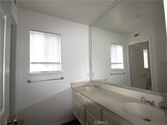161 E 220th St, Carson, CA 90745 - photo 28