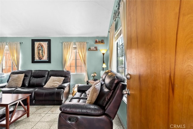8464 San Miguel Ave, South Gate, CA 90280 - photo 3