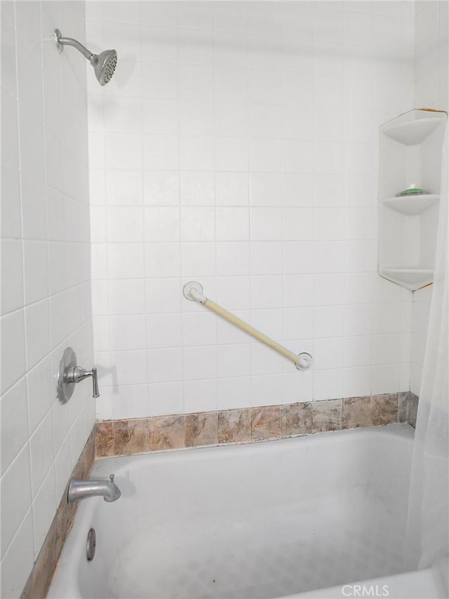 10029 Noble Ave, San Fernando, CA 91345 - photo 16