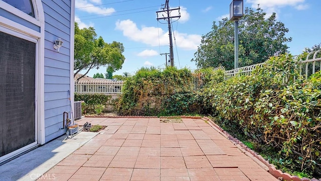 13154 Sycamore Village Dr, Norwalk, CA 90650 - photo 28