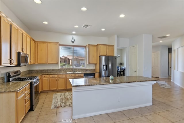 65028 Rolling Hills Dr, Desert Hot Springs, CA 92240 - photo 6