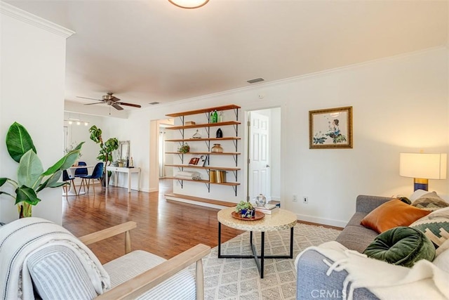 751 Harps St, San Fernando, CA 91340 - photo 5