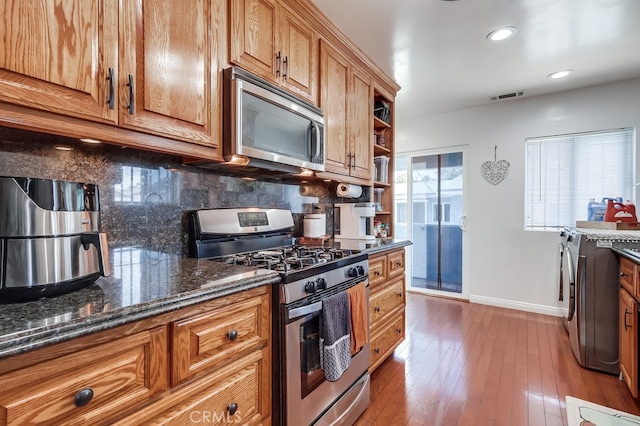 1601 W 67th St, Los Angeles, CA 90047 - photo 17