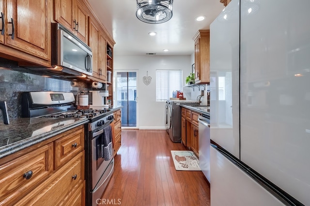 1601 W 67th St, Los Angeles, CA 90047 - photo 16