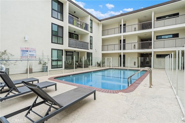 911 N Kings Rd Unit 319, West Hollywood, CA 90069 - photo 17