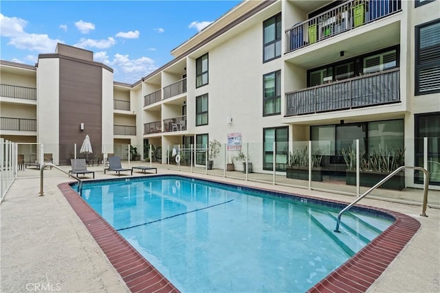 911 N Kings Rd Unit 319, West Hollywood, CA 90069 - photo 18